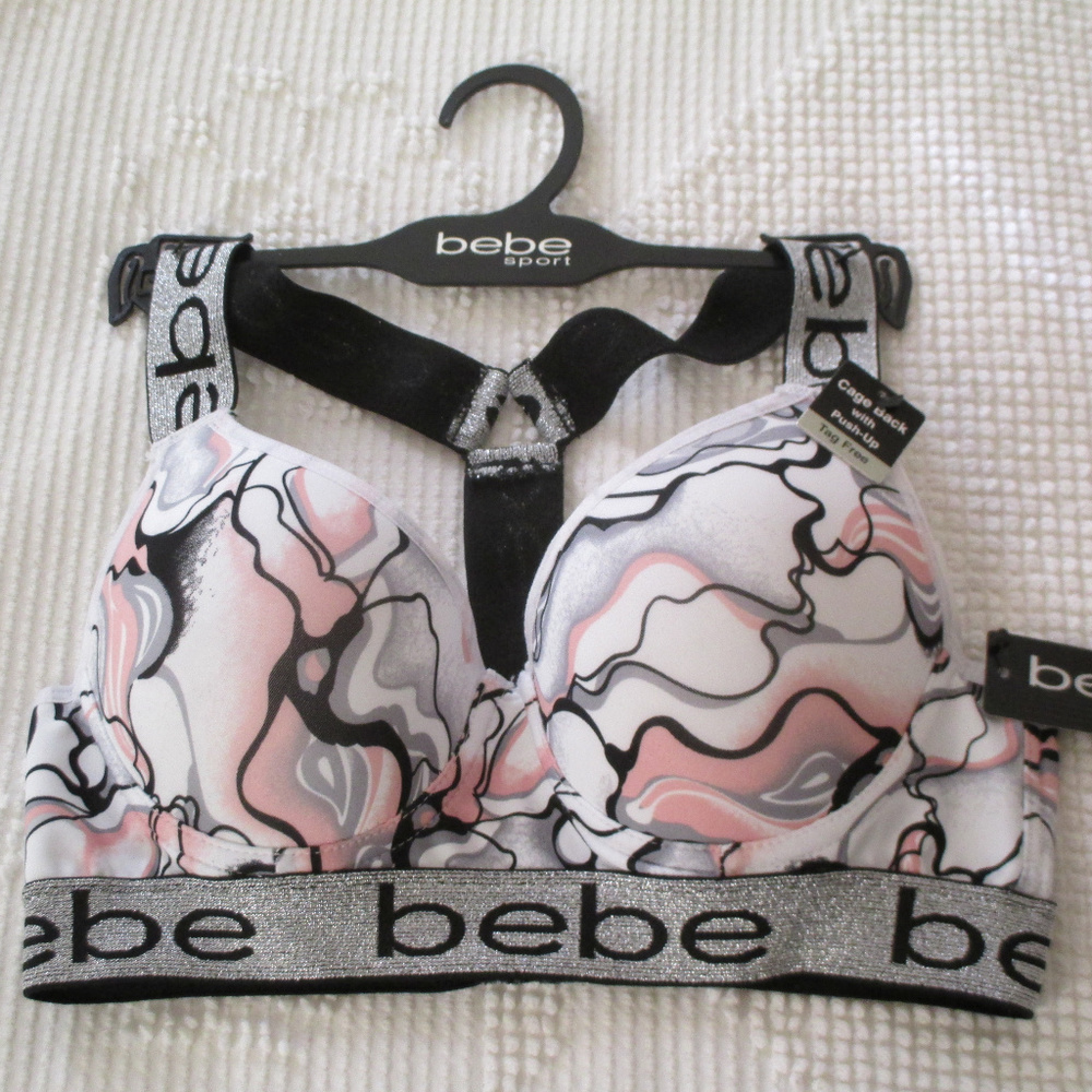 BRAND NEW BEBE SPORT BRA SIZE M